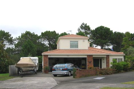 Photo of property in 1/11 Mandica Place, Sunnynook, Auckland, 0632