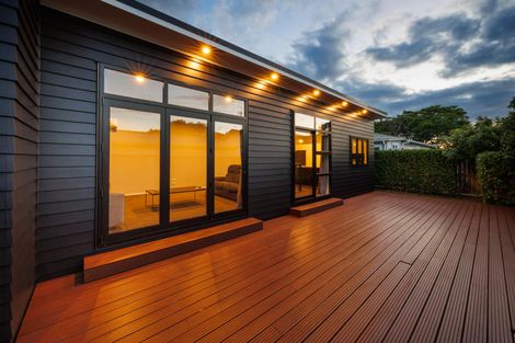 Photo of property in 30a Alfred Street, Roslyn, Palmerston North, 4414