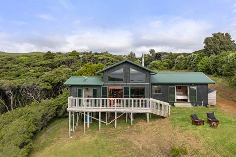 Photo of property in 1644b Whaanga Road, Raglan, 3296