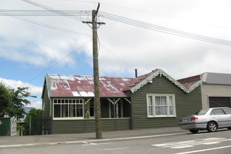 Photo of property in 39 Winchester Street, Lyttelton, 8082