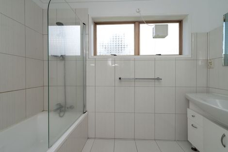 Photo of property in 6 Willmott Place, Springfield, Rotorua, 3015