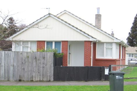 Photo of property in 17 Drake Street, Awapuni, Palmerston North, 4412