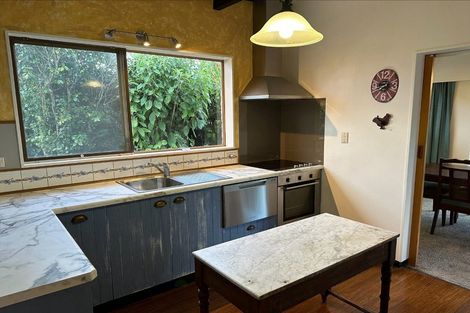 Photo of property in 4a Sunny Glen, Waikanae, 5036