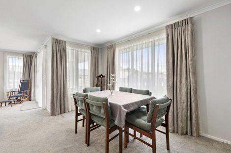 Photo of property in 2/653 Bank Street, Te Awamutu, 3800