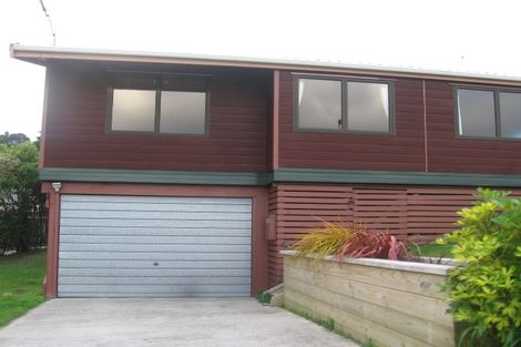 Photo of property in 49 Percy Dyett Drive, Karori, Wellington, 6012
