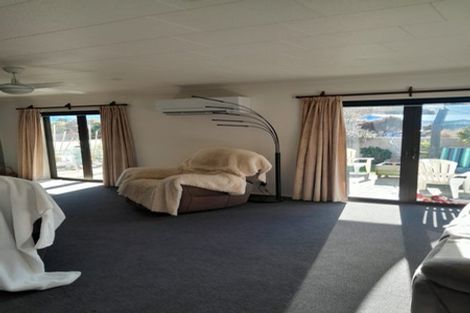 Photo of property in 17 Lord Auckland Road, Wakefield, 7025