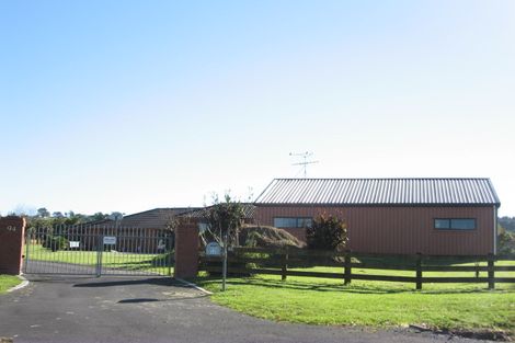 Photo of property in 94 Ranfurly Road, Alfriston, Auckland, 2105