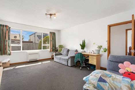 Photo of property in 2/127 Clarence Street, Riccarton, Christchurch, 8011