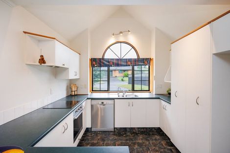 Photo of property in 11 Woodgate Court, Fitzherbert, Palmerston North, 4410