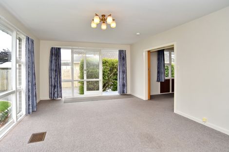 Photo of property in 25 Glenrowan Avenue, Avondale, Christchurch, 8061