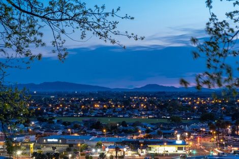 Photo of property in 26 Cameron Road, Bluff Hill, Napier, 4110