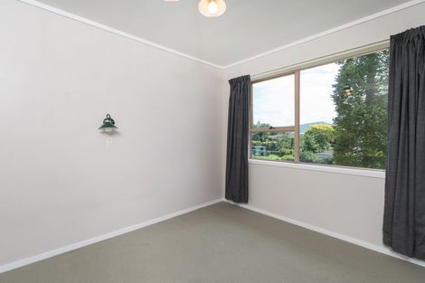 Photo of property in 6 Willmott Place, Springfield, Rotorua, 3015