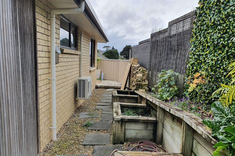 Photo of property in 28 Lochiel Place, Te Kamo, Whangarei, 0112