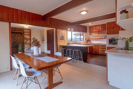 Photo of property in 15 Olive Terrace, Paraparaumu Beach, Paraparaumu, 5032