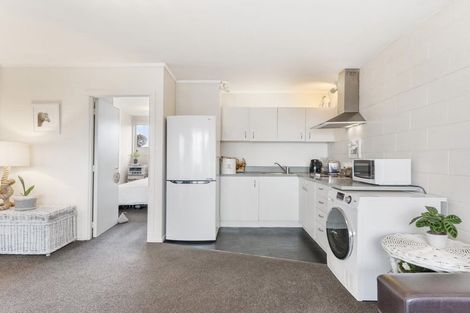 Photo of property in 3n Mountain Road, Mount Wellington, Auckland, 1060