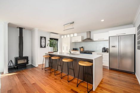 Photo of property in 6 Romaine Road, Churton Park, Wellington, 6037