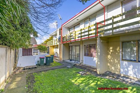 Photo of property in 30k Puhinui Road, Manukau, Auckland, 2104