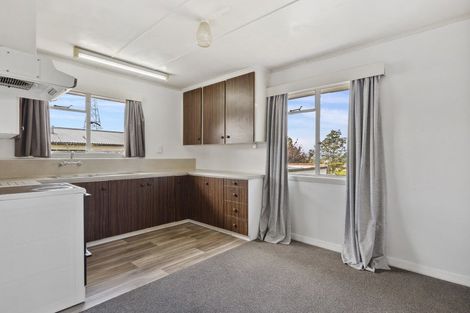 Photo of property in 112 Centennial Avenue, Helensburgh, Dunedin, 9010