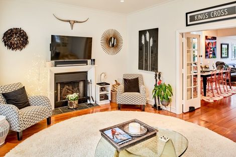 Photo of property in 62 Hobson Street, Thorndon, Wellington, 6011