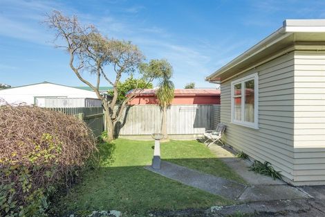 Photo of property in 24 Argentine Avenue, Miramar, Wellington, 6022