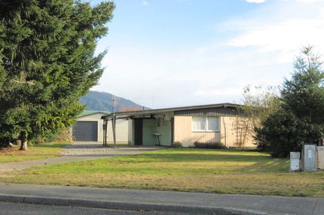 Photo of property in 21 Mackinnon Loop, Te Anau, 9600