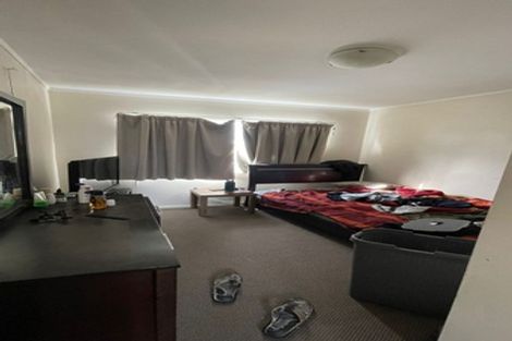 Photo of property in 1/3 Seddon Avenue, Papatoetoe, Auckland, 2104