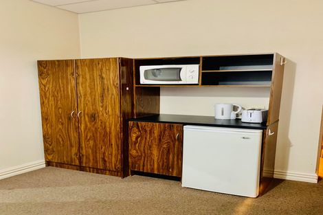 Photo of property in 5 Anzac Avenue, Dunedin Central, Dunedin, 9016