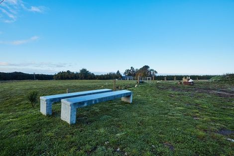 Photo of property in 235 Bay Paddock Road, Hapuku, Kaikoura, 7371