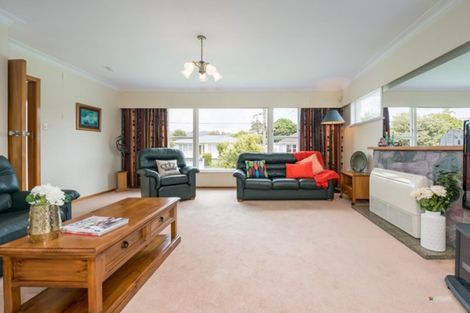 Photo of property in 12 Rosebank Avenue, Avalon, Lower Hutt, 5011
