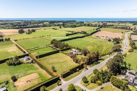 Photo of property in 49 Ashworths Road, Amberley, 7481