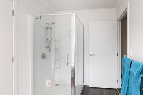 Photo of property in 6 Cardiff Street, Highbury, Palmerston North, 4412