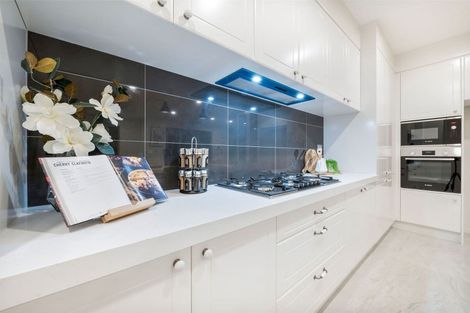 Photo of property in 84 Tir Conaill Avenue, Flat Bush, Auckland, 2019