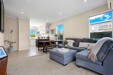 Photo of property in 11 Poaka Road, Hobsonville, Auckland, 0616