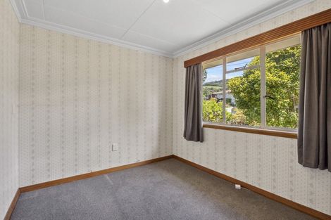 Photo of property in 112 Centennial Avenue, Helensburgh, Dunedin, 9010