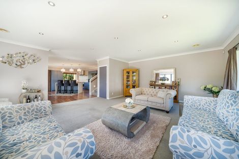 Photo of property in 20 Wantwood Grove, Churton Park, Wellington, 6037