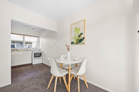 Photo of property in 2/62 Abbotts Way, Remuera, Auckland, 1050