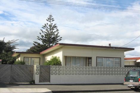 Photo of property in 126 Rua Avenue, Waitarere Beach, Levin, 5510