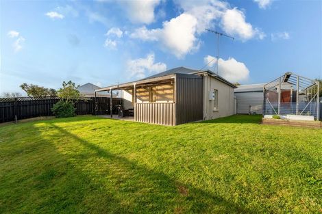 Photo of property in 19 Avenue Road, West End, Timaru, 7910