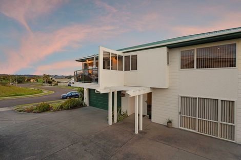 Photo of property in 8 Te Taiawatea Drive, Ohope, 3121
