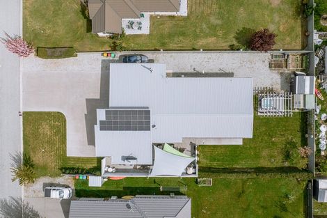 Photo of property in 15 De Bettencor Place, Mount Pisa, Cromwell, 9383