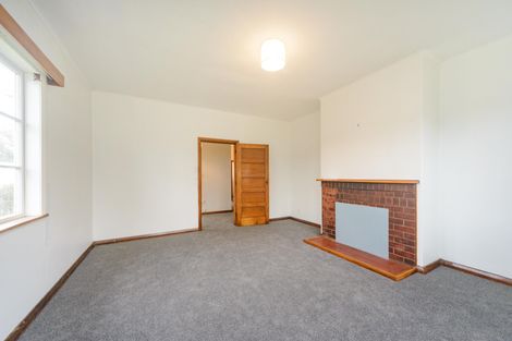 Photo of property in 4 Savage Crescent, West End, Palmerston North, 4412