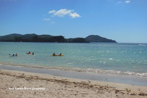 Photo of property in 13 Opau Road, Oakura, Hikurangi, 0184