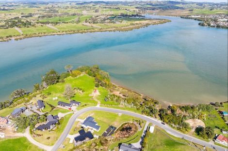 Photo of property in 127 Estuary Drive, Mangawhai Heads, Mangawhai, 0505