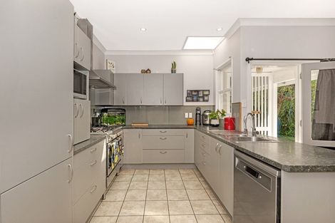 Photo of property in 15 Seymour Road, Inner Kaiti, Gisborne, 4010