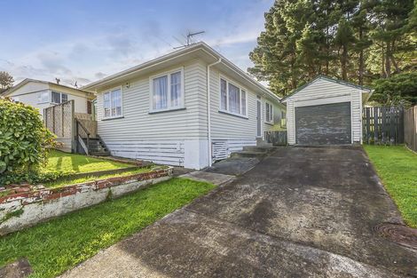 Photo of property in 74 Arahura Crescent, Waitangirua, Porirua, 5024