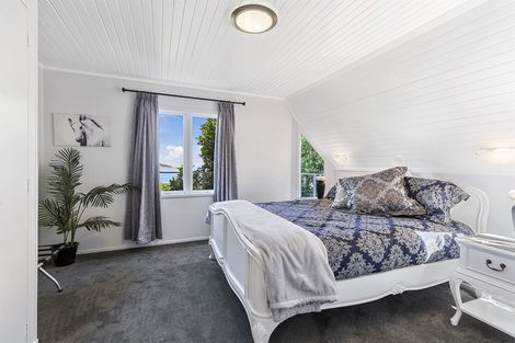 Photo of property in 29 The Track, Plimmerton, Porirua, 5026