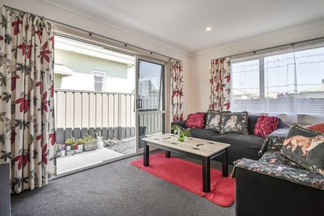 Photo of property in 1a Amanda Place, Mayfair, Hastings, 4122