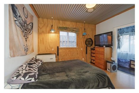 Photo of property in 5 Rentone Street, Stepneyville, Nelson, 7010