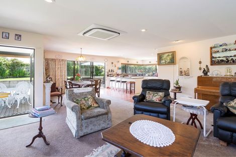 Photo of property in 80 Grand Vue Road, Kawaha Point, Rotorua, 3010