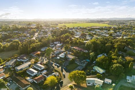 Photo of property in 24 Rothesay Place, Dinsdale, Hamilton, 3204